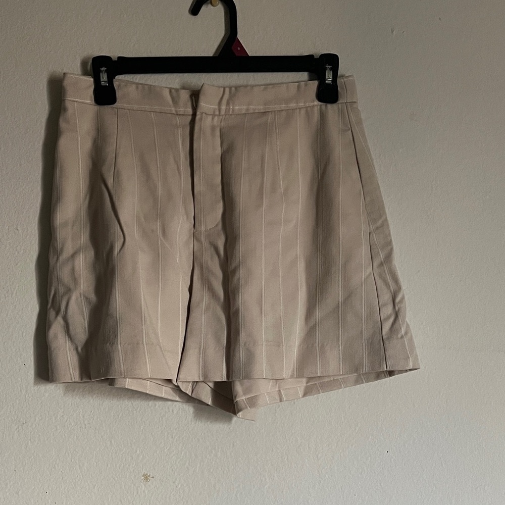 Elegant Women's Beige Pinstripe Shorts